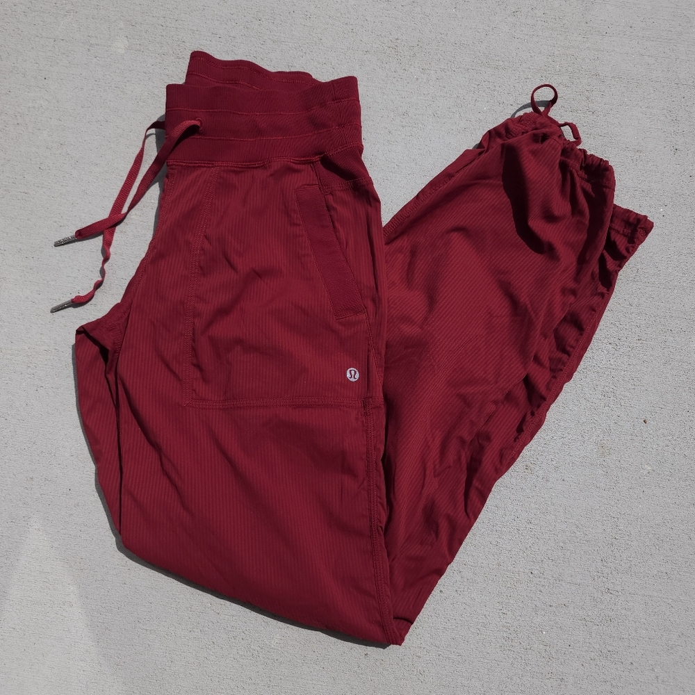 lululemon Dance Studio Pants - regular